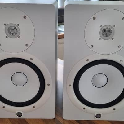 Yamaha HS8 8" Powered Studio Monitor (Pair) 2015 - Present - White image 12