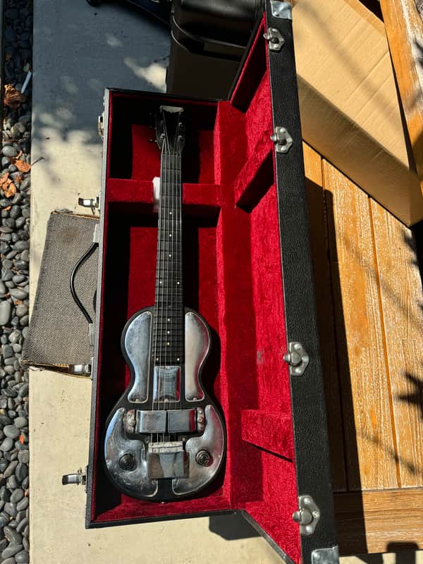 Rickenbacker Model B 1930s - Round Neck image 1