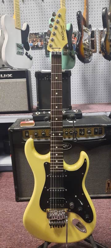 Kramer Focus 3000D Vintage 1986 Creme *** FREE SHIPPING *** image 1