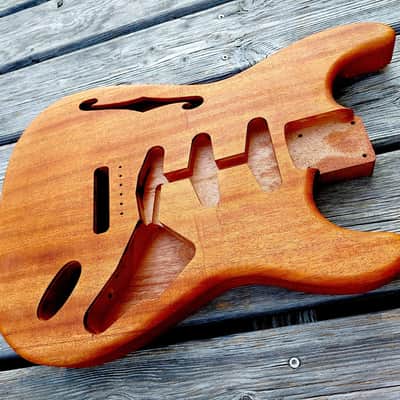 Stratocaster  Thinline body, mahogany image 4