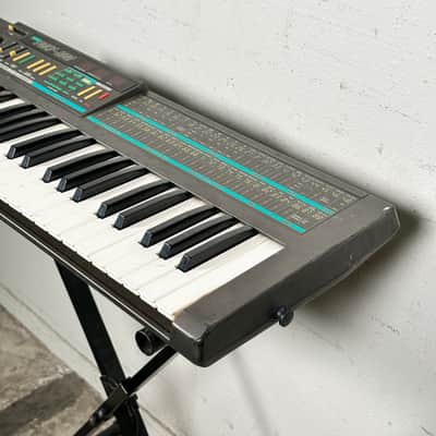 Korg Poly-800 Polyphonic Analog Synthesizer image 5