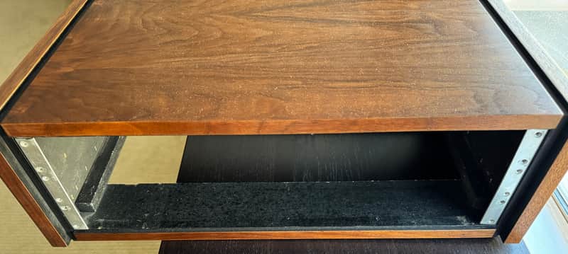 Crown Audio Genuine Black Walnut Cabinet : 3U : Model Number 5RD : Stunning Condition!