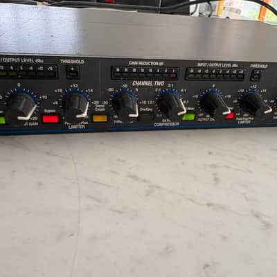 dbx 1046 Quad Compressor/Limiter 2010s - Black image 3