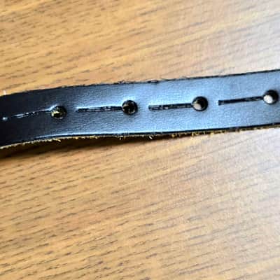 Onori LEATHER AND FUR GUITAR STRAP 2010s - DARK BROWN LEATHER AND TAN FUR image 3