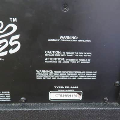 Fender Rumble 25 V3 25-Watt 1x8" Bass Combo 2015 - Present - Black image 11
