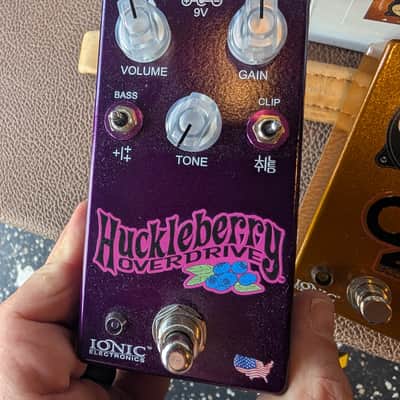 Iconic effects Huckleberry OVERDRIVE KLON MEETS TUBE SCREAMER BOUTIQUE PEDAL image 1
