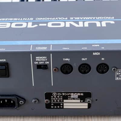 1985 Roland Juno-106 Vintage Analog Synthesizer, Serviced 120v w/ Carry Case image 13