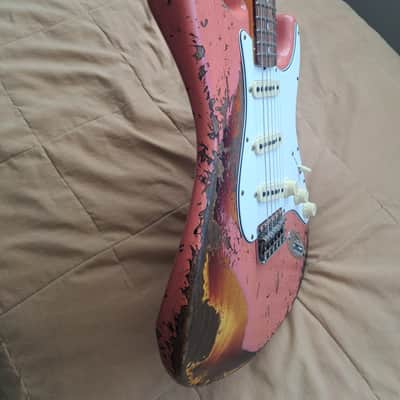 Fender Custom Shop '65 Stratocaster Super Heavy Relic Tahitian Coral Over Sunburst image 10