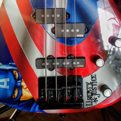 Bass Captain America ??? Red/White/Blue Fretless, with case. MARVEL, New information Feb. 9 image 6