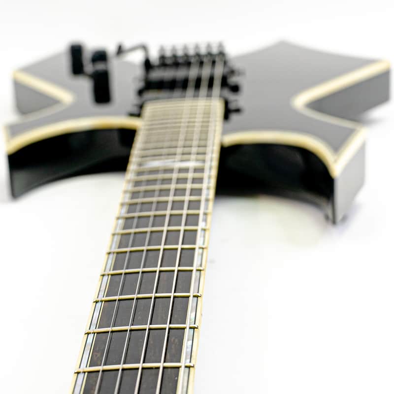 B.C. Rich NJ Deluxe Warlock w/ EMGs, Floyd Rose, GigBag – Sleek