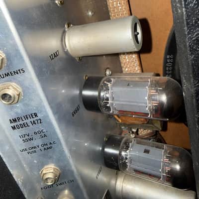 Silvertone Model 1472 10-Watt 1x12 Guitar Combo Amplifier image 13