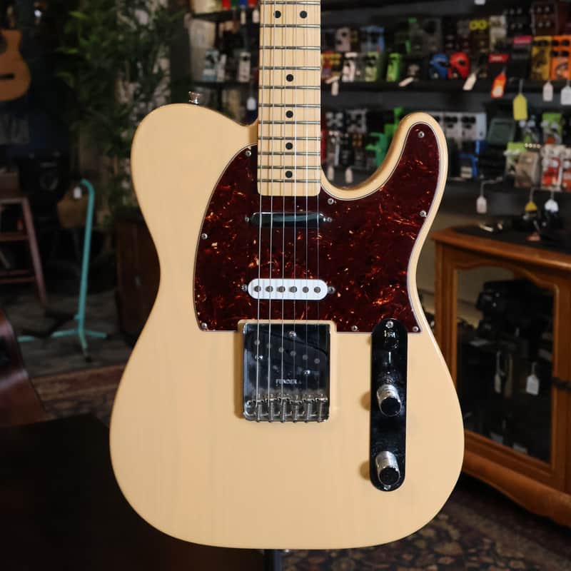 Fender Deluxe Nashville Telecaster, Honey Blonde - USED