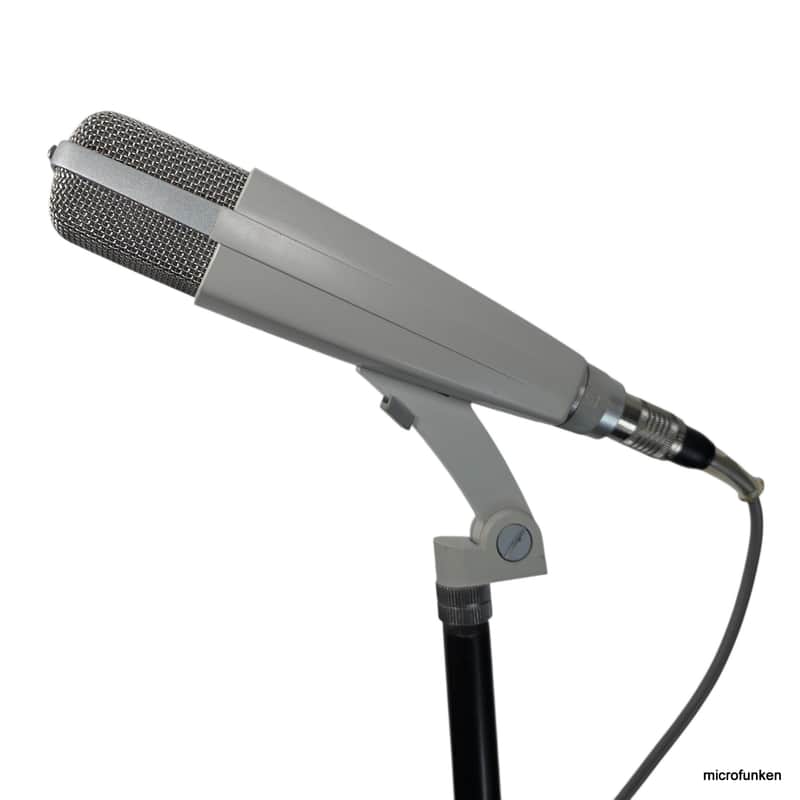 Sennheiser MD421-N 中古品 Sennheiser MD 421-N Cardioid Dynamic Microphone | Reverb