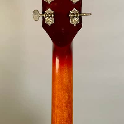 Guild T-100-D Slim jim 1965 - Sunburst image 15