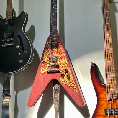 Gibson Flying V 2007 - Faded Cherry w/ Custom Snakeskin Pickguard image 5