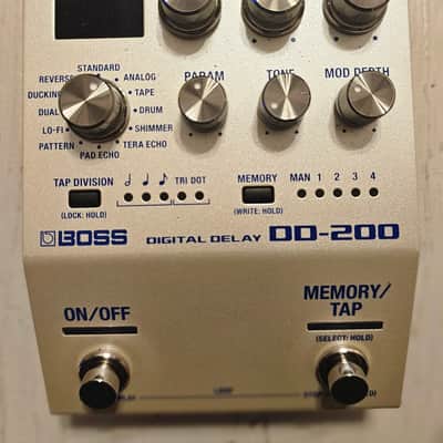 Boss Digital Delay DD 200 Multi Effects Processor image 1
