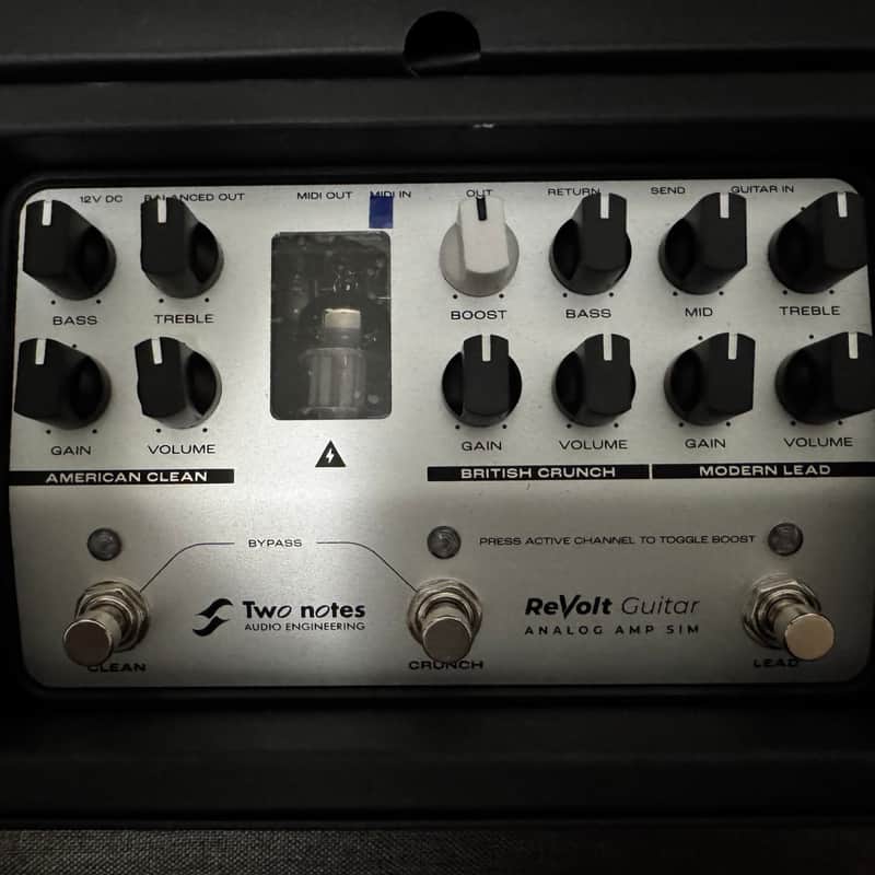 Two Notes ReVolt Guitar