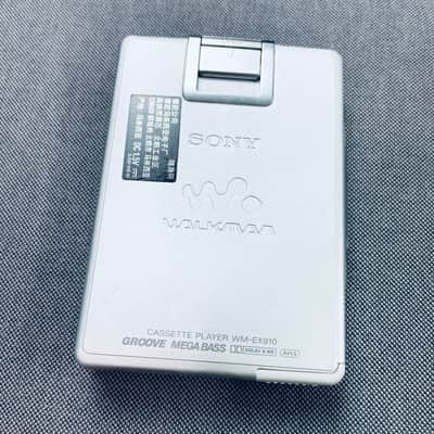 Sony WM-EX910 Walkman Cassette Player, Top Silver ! Working ! image 6