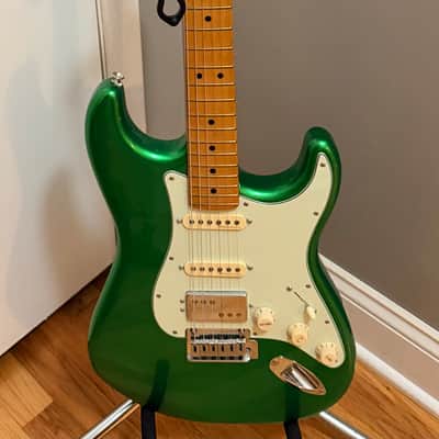 Fender Player Plus Stratocaster HSS with Maple Fretboard 2021 - Present - Cosmic Jade image 2