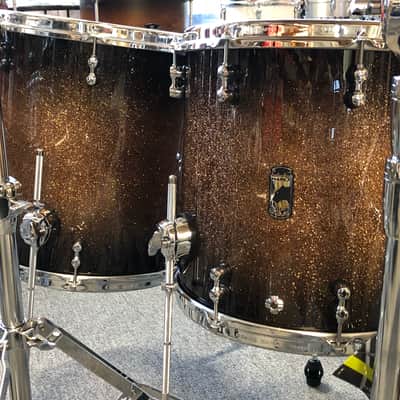 Mapex Design Lab Cherry Bomb Gold Sparkle Fade Drum Set image 4