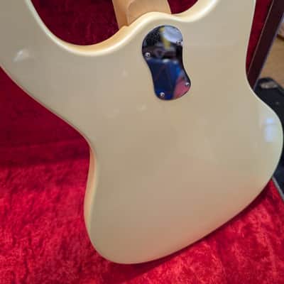 Mosrite V-65 1965 Ventures Model Electric Guitar image 17