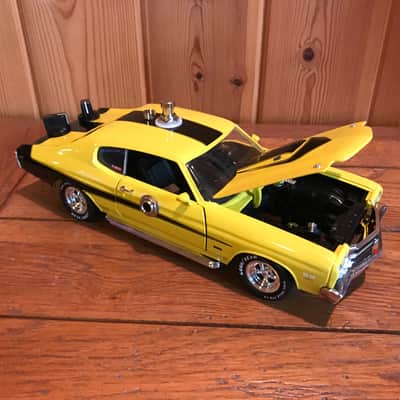 3rd Stone Logic Pedals Mosrite Fuzzrite 2019 Yellow and Black image 4