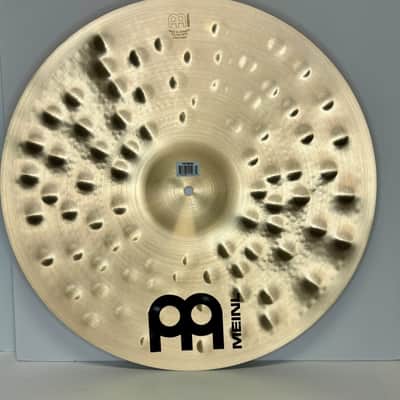 Meinl 18" Pure Alloy Extra Hammered Crash image 6