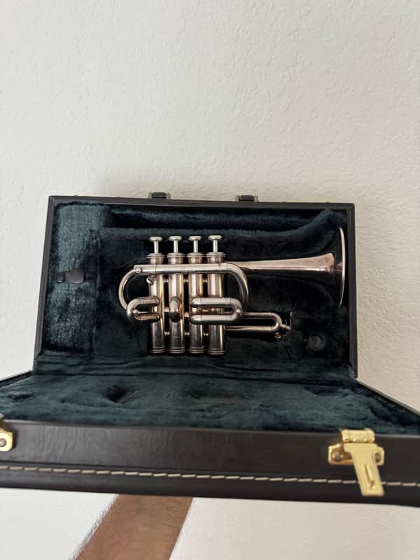 Yamaha Custom 9810 Silver Plated Bb/A Piccolo Trumpet image 1