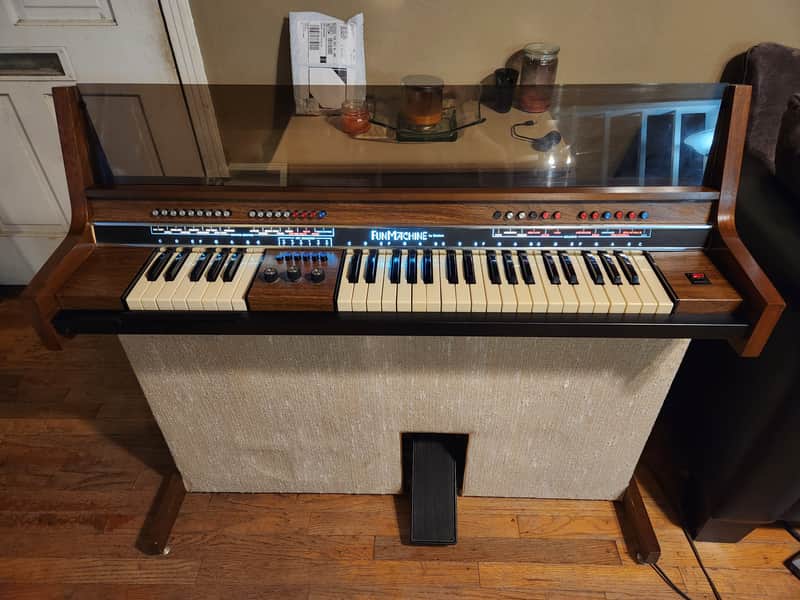 Baldwin Fun Machine Polyphonic Synthesizer/Organ 1970's W/Original Stool image 1