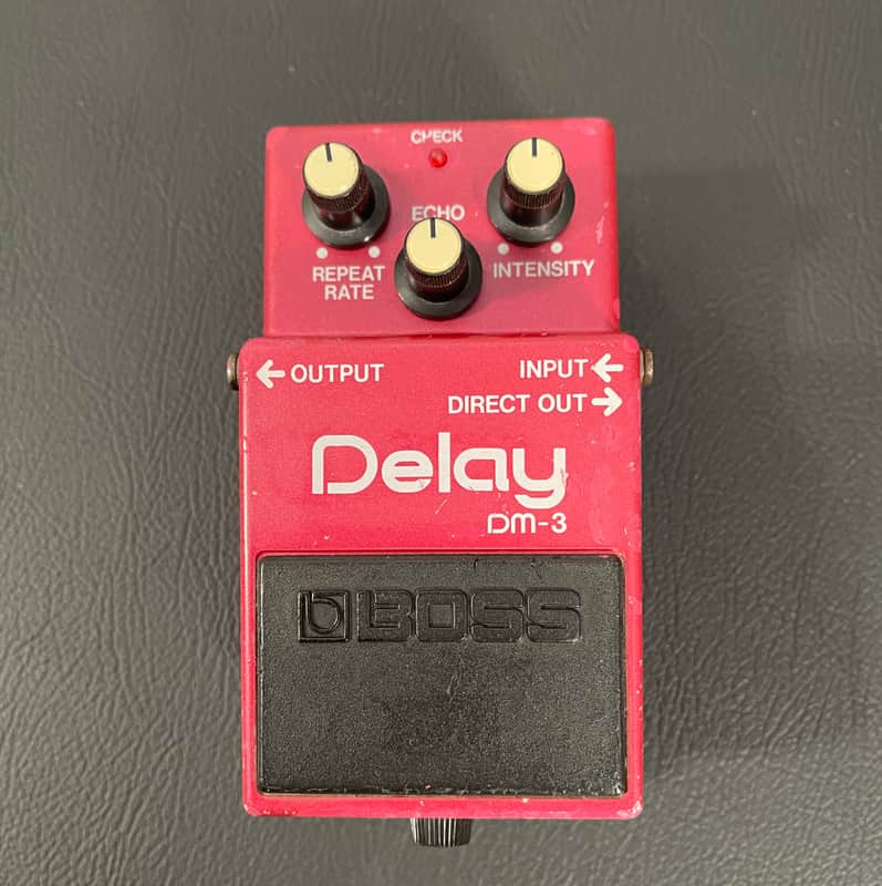 BOSS DM-3 80年代 アナログディレイ BOSS DM-3 80年代 アナログディレイ BOSS DM-3! ITS 41 YEARS OLD
