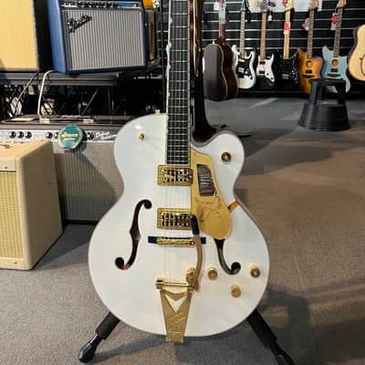 Gretsch Professional Collection Falcon Hollow Body 2024 - Present - White image 1