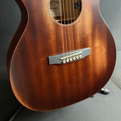 Martin 000C Jr. E StreetMaster Cutaway Acoustic-Electric Guitar w/ Case (643) image 3