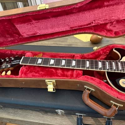 Gibson Les Paul Standard '50s 2023 - Translucent Oxblood image 2