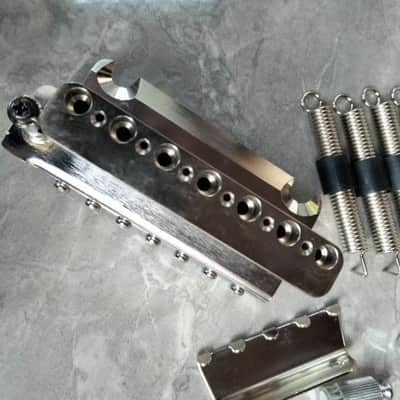 Ibanez Tremolo Bridge T1502 7 string - Chrome image 5
