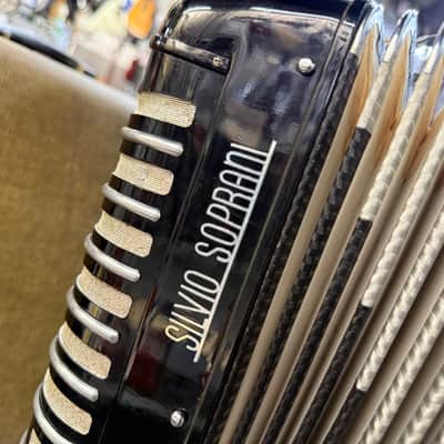 Vintage 1957 Italian Silvio Soprani Linda Key Accordion W/Case