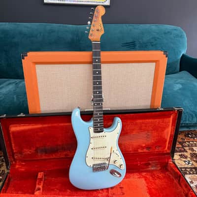 Fender Stratocaster with Rosewood Fretboard 1958 - 1965 - Blue Refin image 18