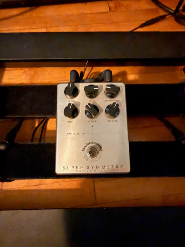 Darkglass Electronics Super Symmetry Compressor