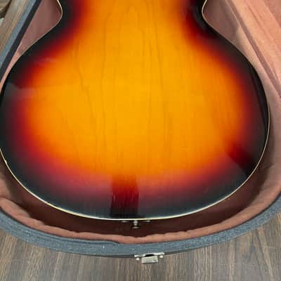 1960s Wurlitzer Hollow Body guitar with case Welson 7730 1967 - Sunburst image 6
