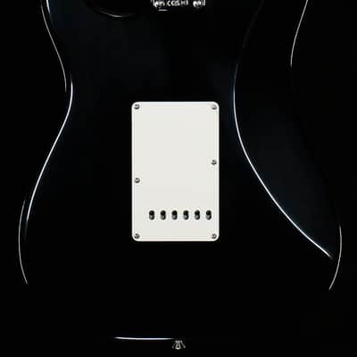 Fender American Vintage II 1957 Stratocaster Maple Fingerboard Black (531) image 4