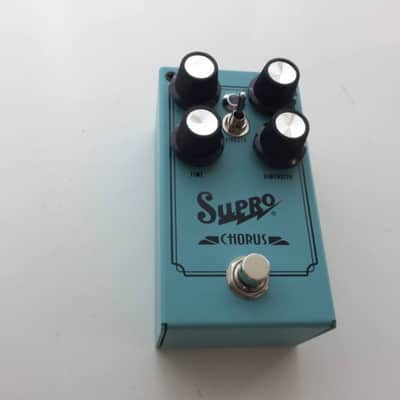 Supro Analog Chorus Pedal w/ Original box & paperwork image 3