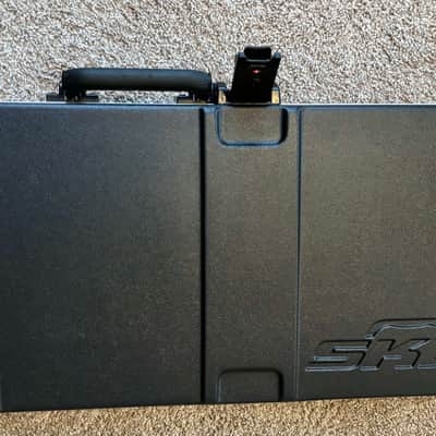 SKB 1SKB-66PRO Pro Series Molded Strat / Tele Case with TSA Latches 2010s - Black image 1