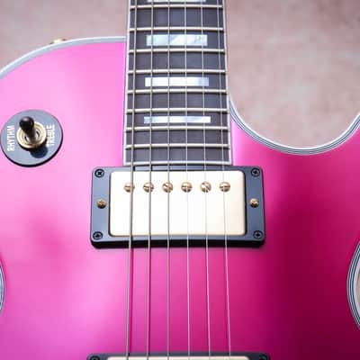 GIBSON USA Custom Shop Special Order Les Paul Axcess Custom "Chrome Pink + Ebony" (2025) image 5