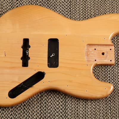 Squier Vintage Modified 70's Jazz Bass BODY image 1