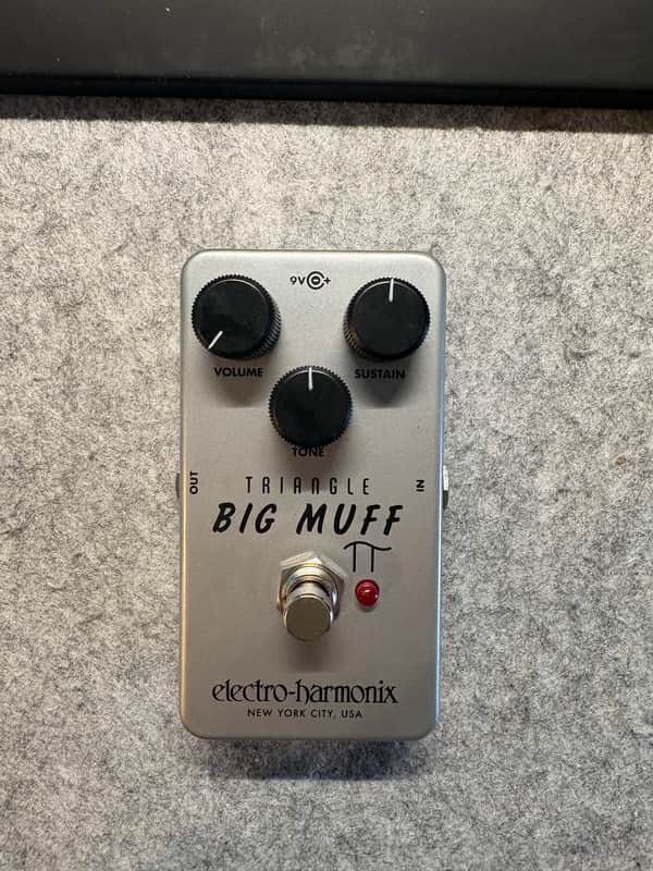 Electro-Harmonix Triangle Big Muff Pi