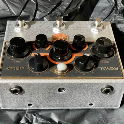 Beetronics Royal Jelly Overdrive/Fuzz image 7