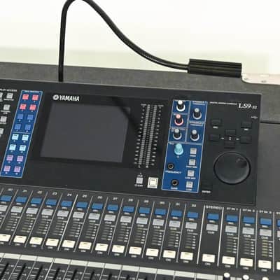 Yamaha LS9-32 32-Input Digital Mixing Console with Road Case CG01SF7 *ASK FOR SHIPPING* image 2