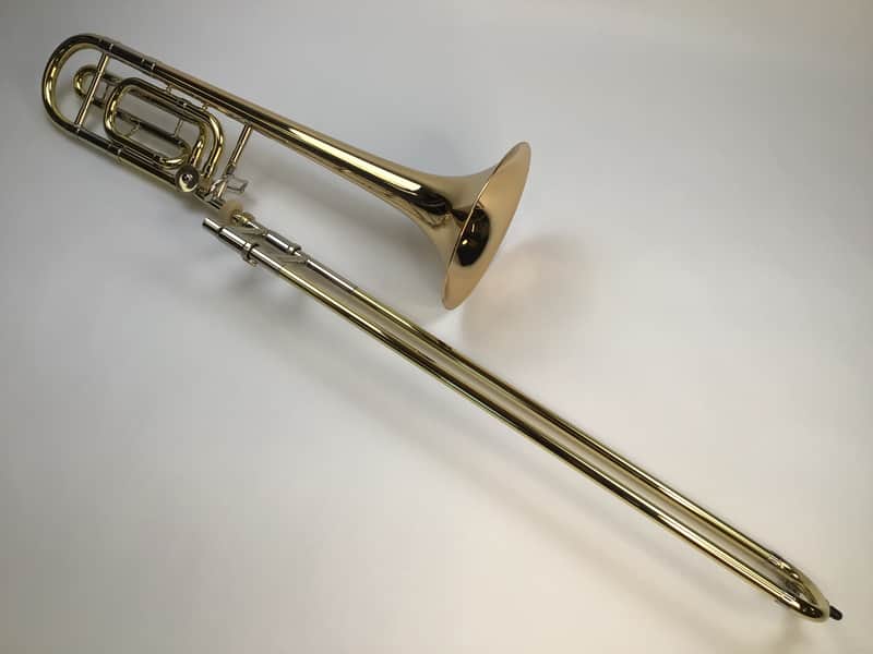 Bach Demo 42BG Bb/F Tenor Trombone (SN: 216995)