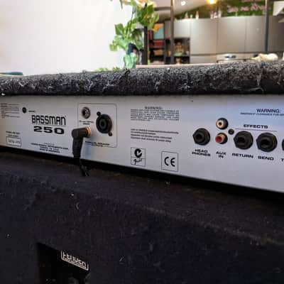Fender Bassman 250/115 250-Watt 1x15" Bass Combo 2010s - Black image 6