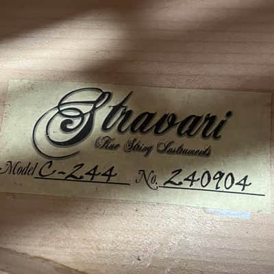 Stravari C244 4/4 Cello w/Bag & Bow image 2