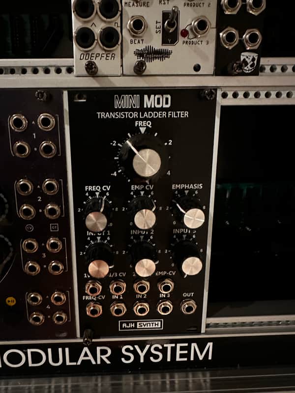 AJH Synth Minimod Transistor Ladder Filter "Dark Edition"
